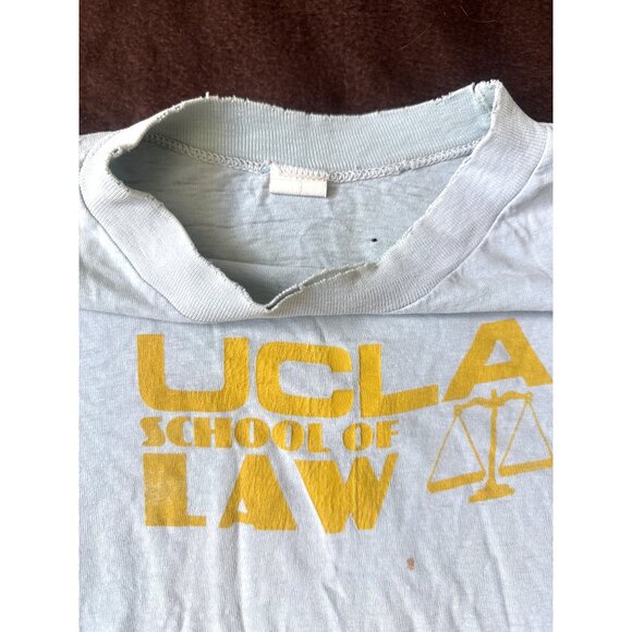Vintage UCLA School Of Law T-Shirt Distressed Thrashed Large L Lg - Picture 3 of 8